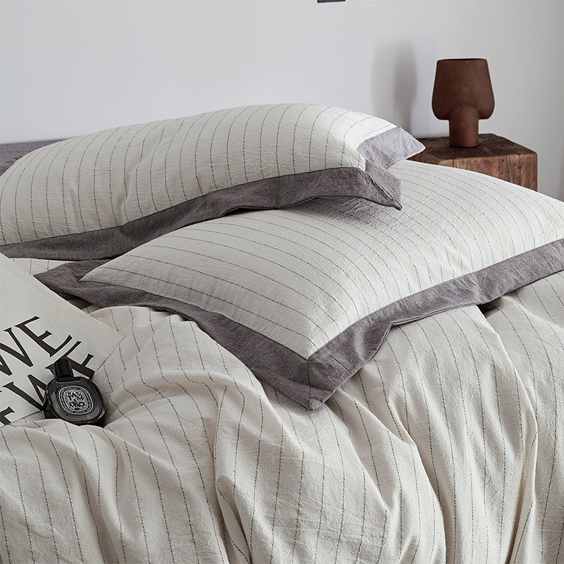 Comfortable four-piece cotton bed set