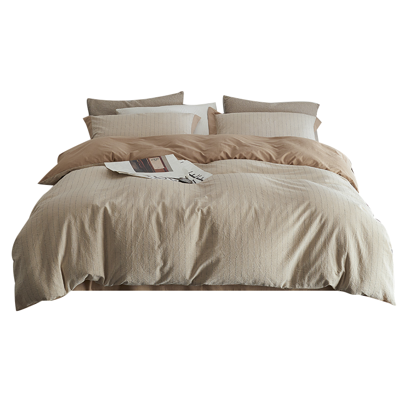 Comfortable four-piece cotton bed set